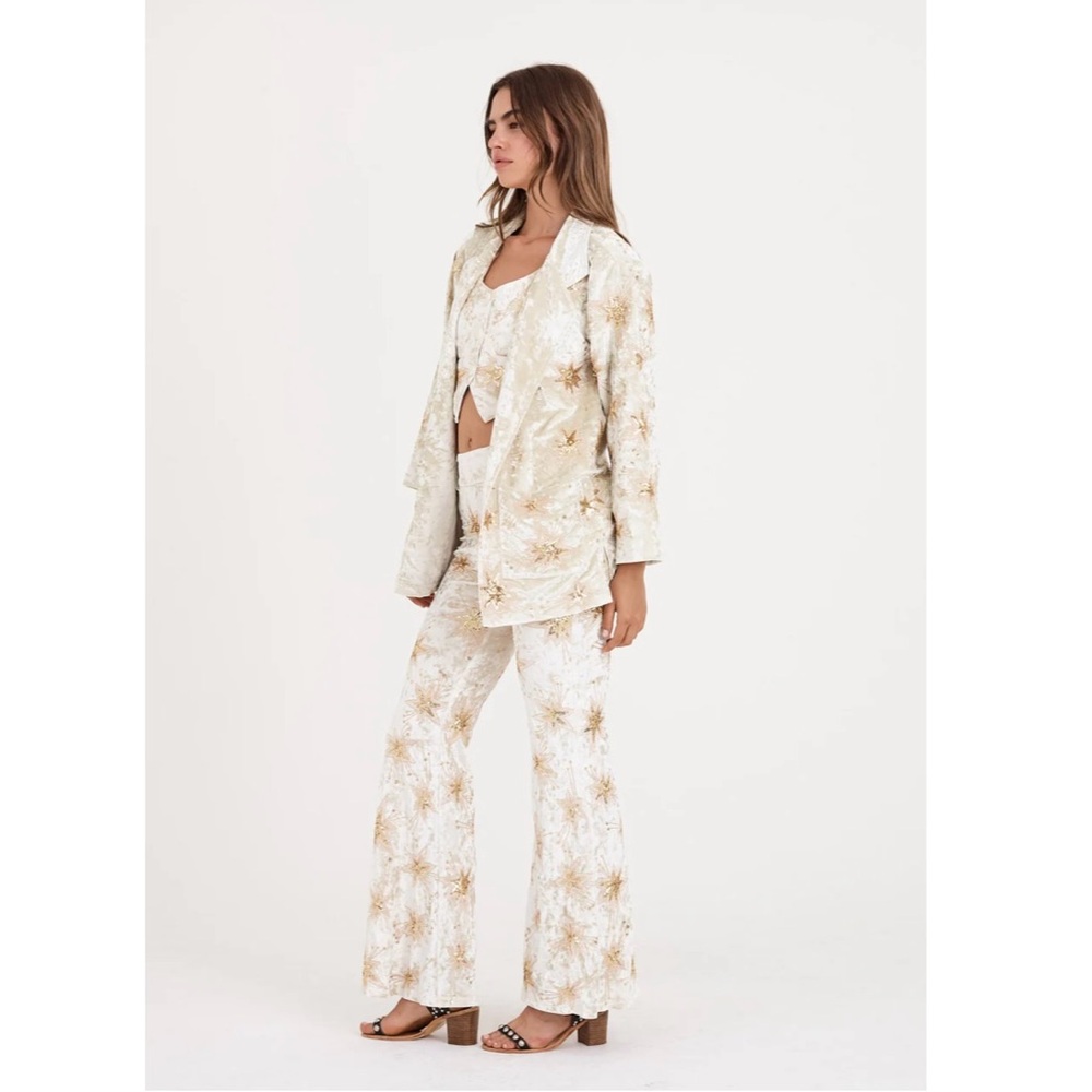 Lenni the Label Chromatic Suit: Blazer and Flared Pants